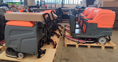 榮事達駕駛式洗地機維護地下車庫地面衛生 榮事達駕駛式洗地機維護地下車庫地面衛生.jpg